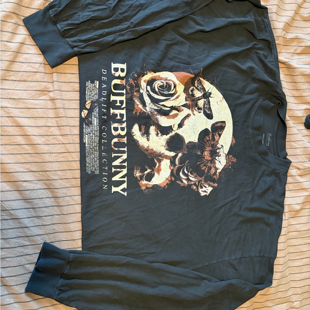 BuffBunny Women’s Graphic Long Sleeve Te